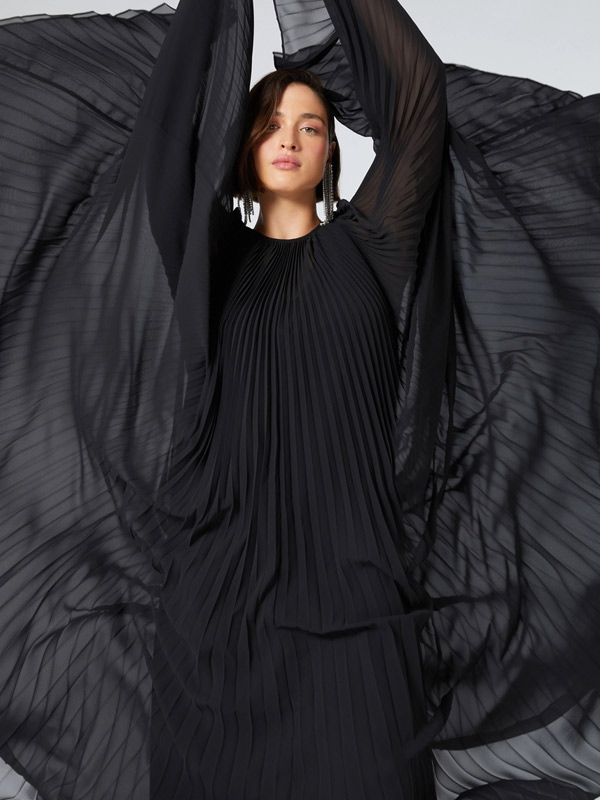 MARINA RINALDI SINGLE LAUNCH V2 DESKTOP 600x800 (2) Marina Rinaldi MARINA RINALDI SINGLE LAUNCH V2 DESKTOP 600x800 (2) Marina Rinaldi